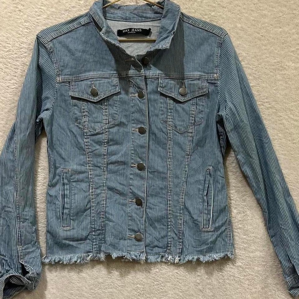blue and white striped jacket with distressed bottom hem Max Jeans size small
